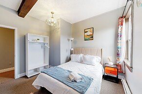 Dog-friendly, Riverfront 10br w/ Games Galore