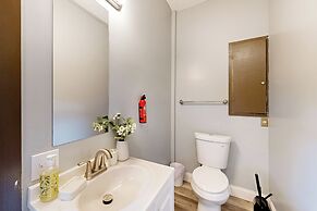 Dog-friendly, Riverfront 10br w/ Games Galore