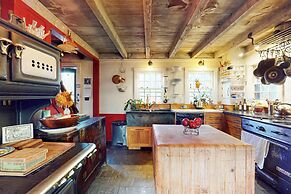 Spacious & Historic Plainfield Home w/ Yard!