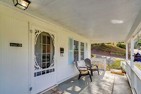 Peaceful Duplex - Walk to Historic Jonesborough!
