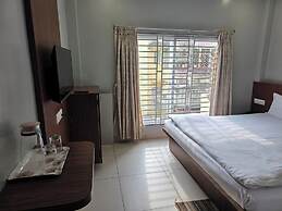 Shree Dham Palace