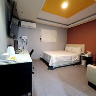 SKY Motel