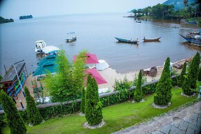 Kivu hilltop Beach  Hotel & Apartment