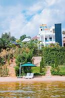 Kivu hilltop Beach  Hotel & Apartment