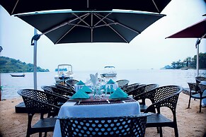 Kivu hilltop Beach  Hotel & Apartment