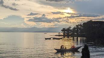 Kivu hilltop Beach  Hotel & Apartment