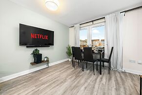 Urban Elegance 5-Bed Glasgow Home