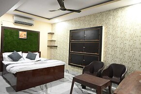 Hotel Omkar Residency