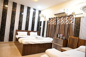 Hotel Omkar Residency
