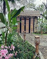 Lá Home
