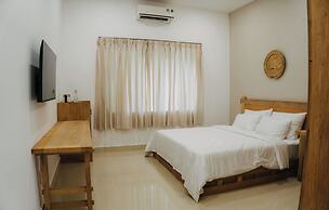 Nong Lam Ecolodge