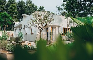 Nong Lam Ecolodge