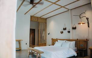 Nong Lam Ecolodge