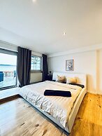 2BR Apt With Balcony Blumengärten