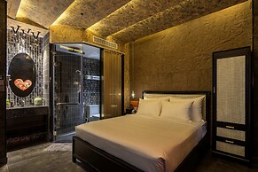 Pynt Hotel 7