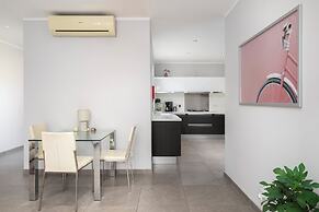 Sliema Seaside Penthouse with Terrace