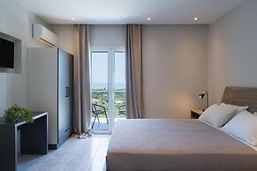 Captain's Apartments in Olive Grove