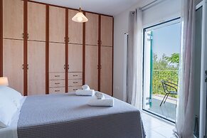 Captain's Apartments in Olive Grove