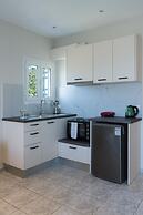 Captain's Apartments in Olive Grove