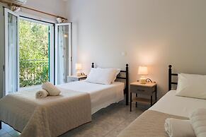 Captain's Apartments in Olive Grove