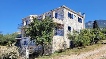Stone House in Olive Grove