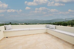 Vasilopoulos Residences Villas With Shared Pool