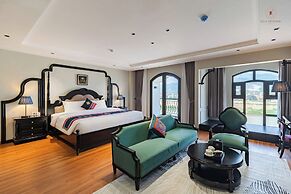 Ella Riverside Lao Cai Hotel