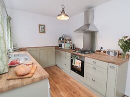 Cattersty Cottage