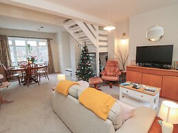 Cattersty Cottage