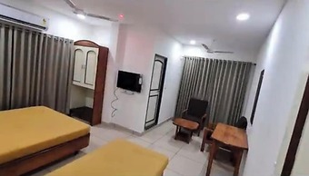 Hotel Tirth Ankleshwar