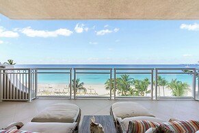 The Beachcomber