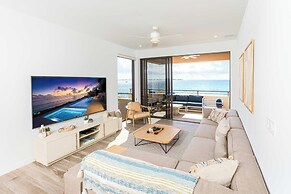 SeaDreams Boutique Condos