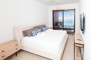 SeaDreams Boutique Condos