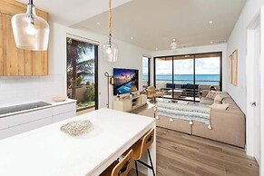 SeaDreams Boutique Condos