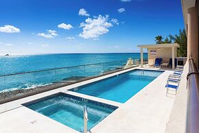 SeaDreams Boutique Condos