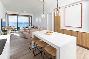 SeaDreams Boutique Condos