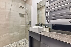 Apartment Stays