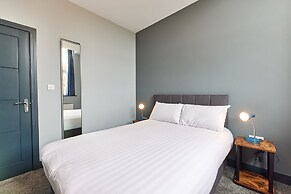 Apartment Stays