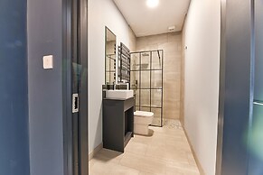 Apartment Stays