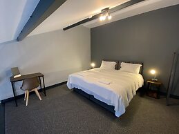 Apartment Stays