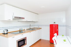 DIPINTO APARTMENTS