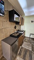 A30 Plaza Acequia Suite Black Plus