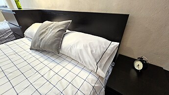 A30 Plaza Acequia Suite Black Plus