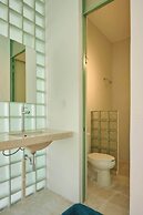 Casa Orbit AC Pool Jacuzzi Central Location