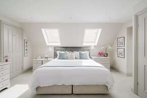 April Lodge in Sunningdale