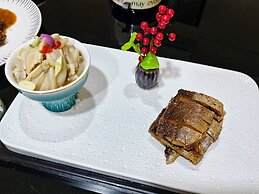 JUN YUE Ikeja Lagos hotel