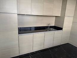Circle Living Skyline Residence