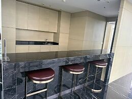 Circle Living Skyline Residence