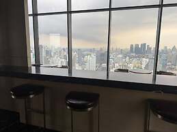 Circle Living Skyline Residence