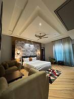Ranveer Hotel and Restaurant